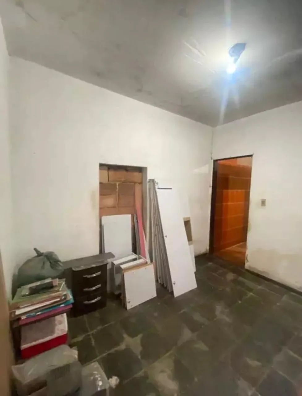 VENDE-SE CASA COM LOTE AMPLO - Foto 4
