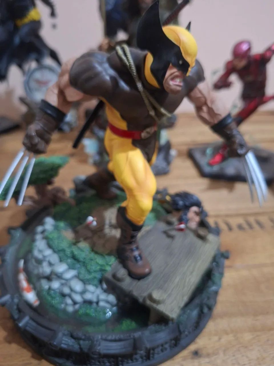 Wolverine Unleashed Iron Studios 1/10 - Foto 3