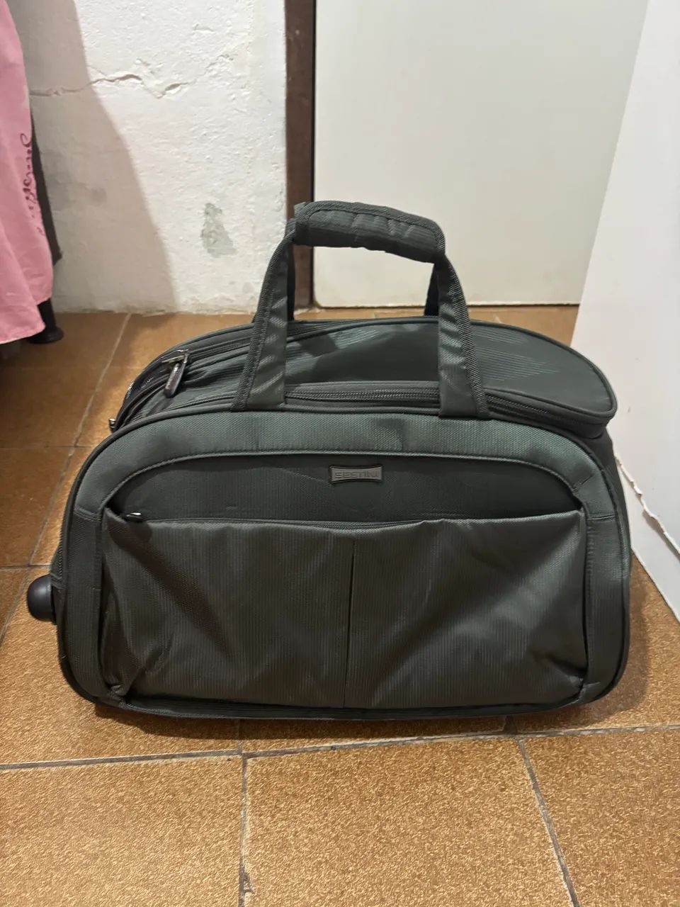 Sacola de Viagem com Rodas Sestini Original - Resistente e espaçosa 