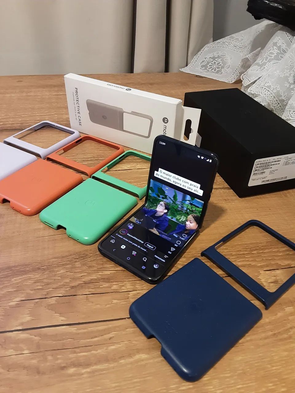Motorola Razr 60 256GB - impecável - Foto 3