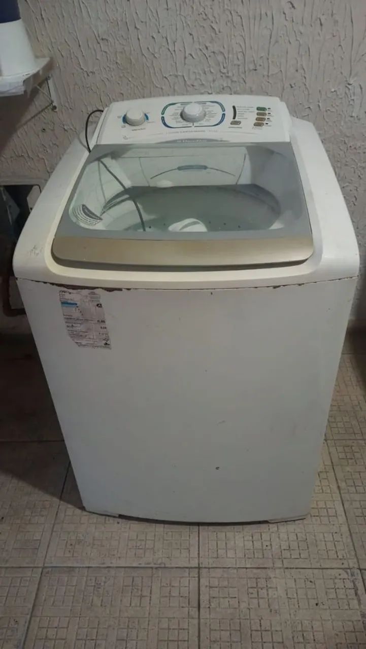 Está sem a mangueira mas funciona normal