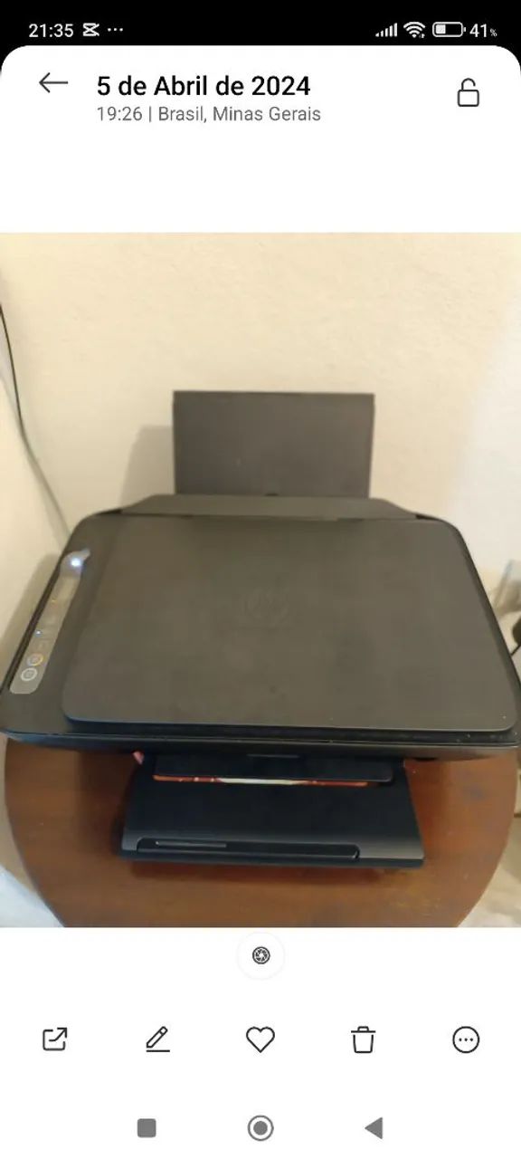 Vende - se impressora praticamente nova.