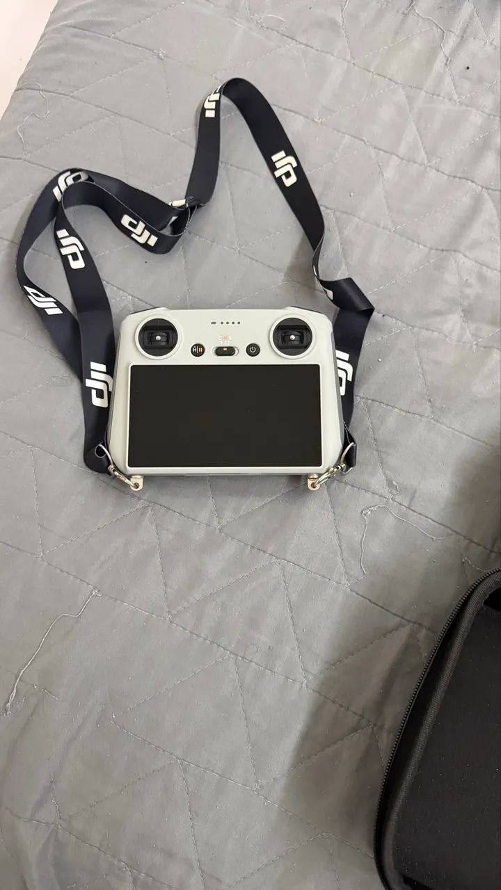 Controle DJI RC 2 com Tela Integrada - Estado de Novo - Foto 4
