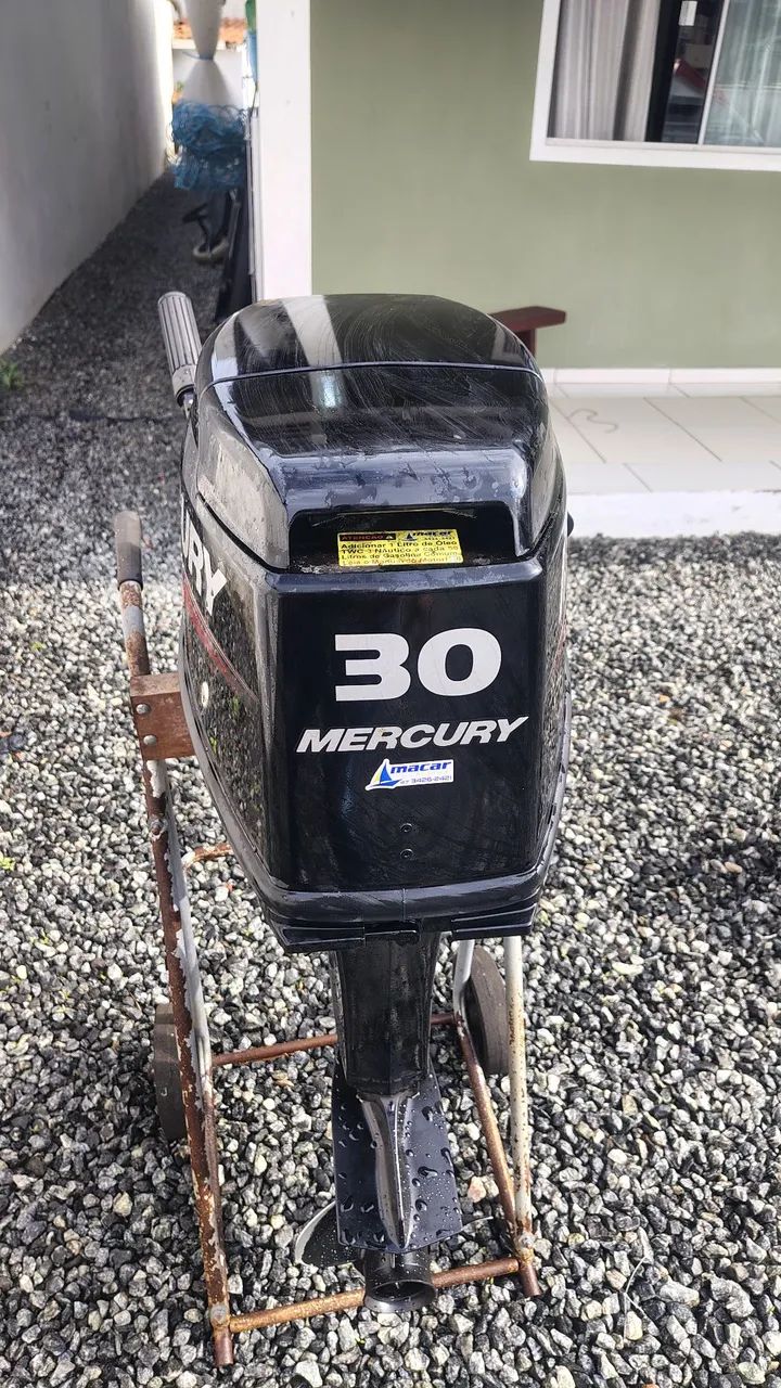 barco de madeira com motor 30 Hp e carreta rodoviaria - Foto 6