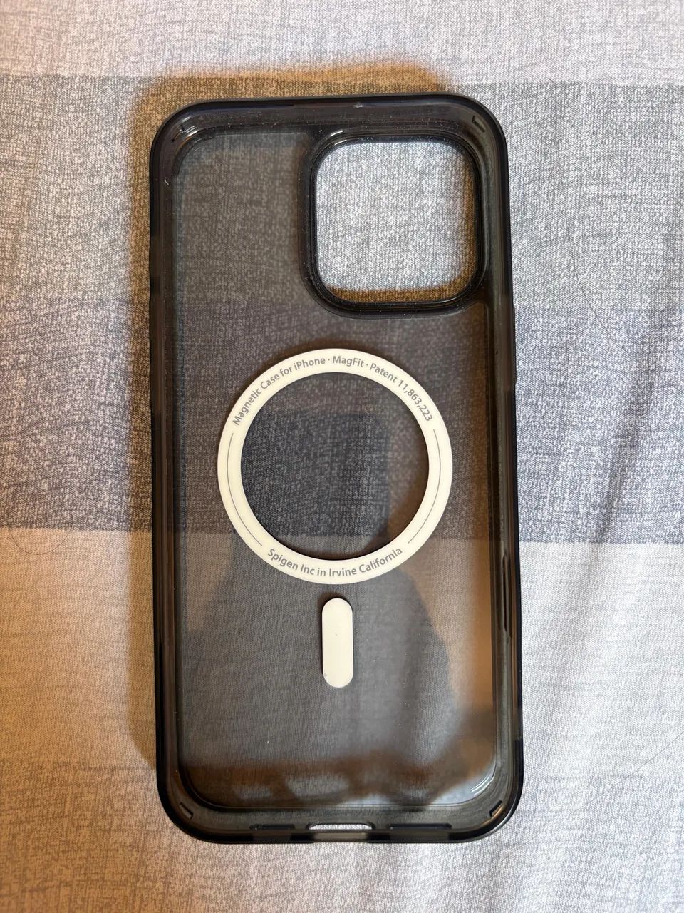 Capa spigen ultra hybrid T iPhone 16 pro max  - Foto 3