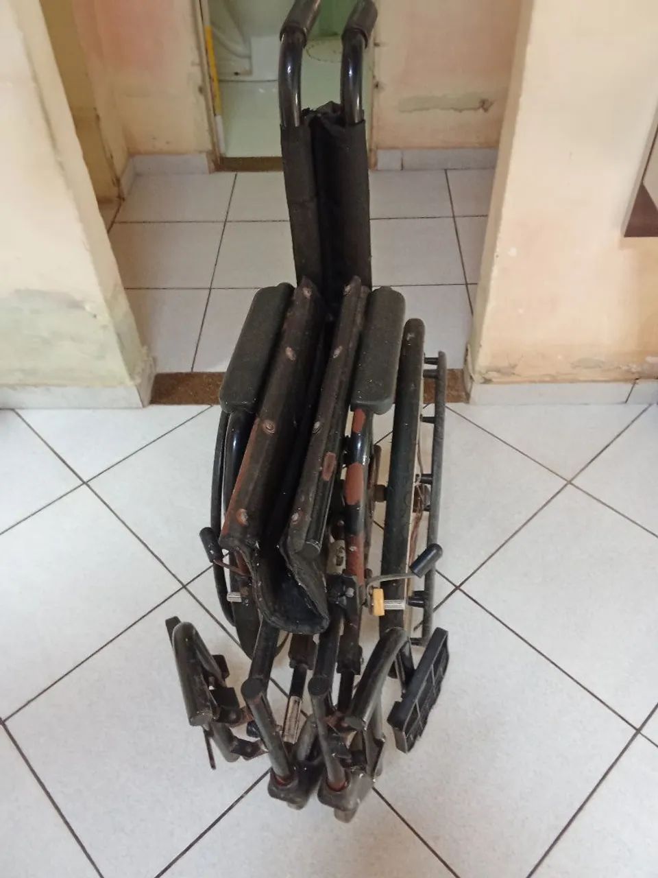 Cadeira de rodas? - Foto 3