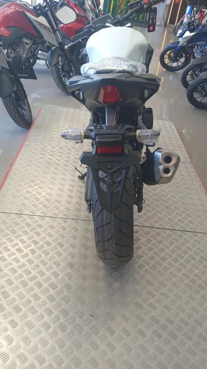 Cb 750 Hornet - Foto 2
