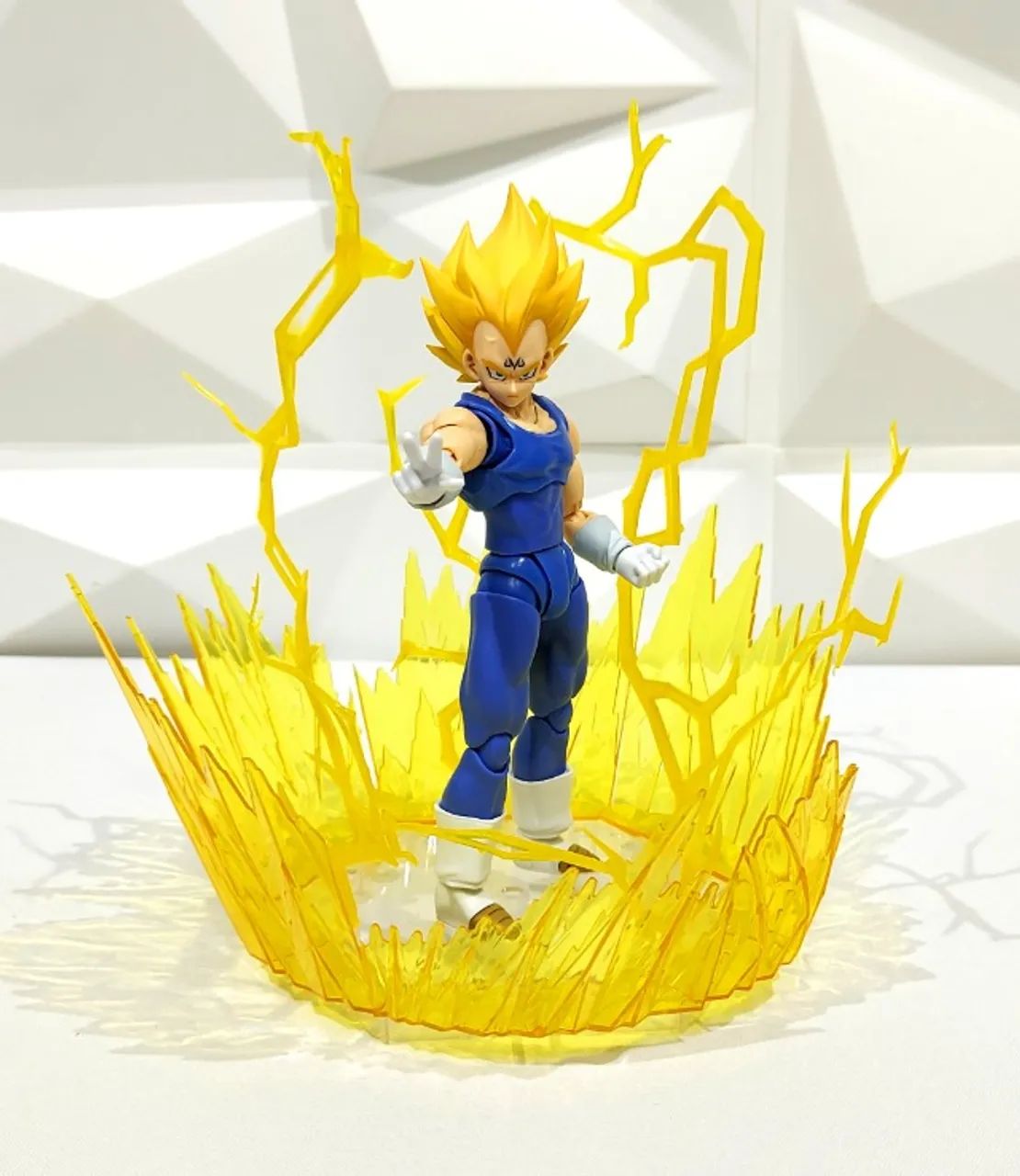 Effect Yellow Explosão De Poder P/ Majin Vegeta Sh Figuarts