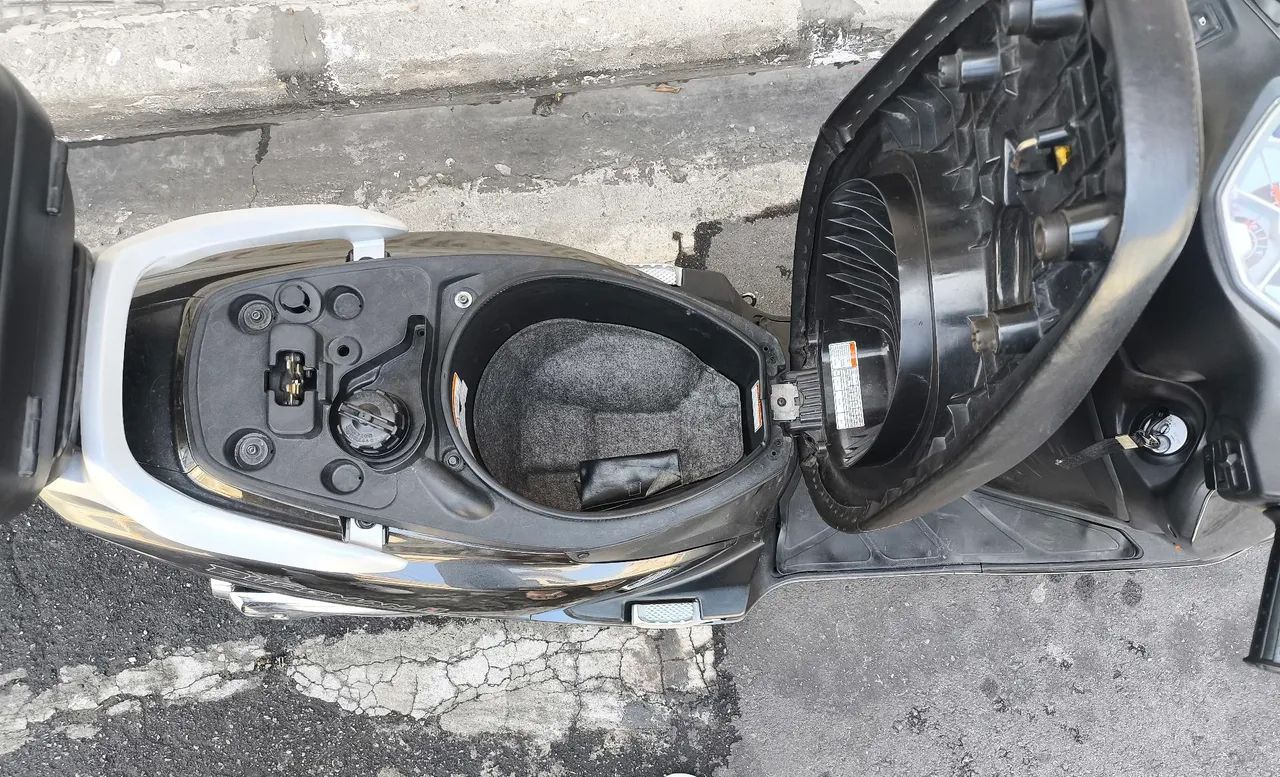 Burgman 125 - Foto 4