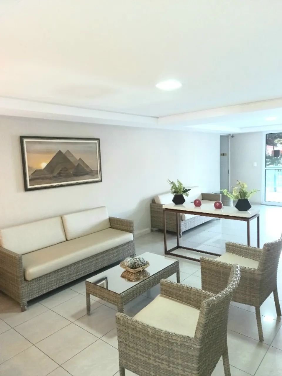 Apartamento Mobiliado 01 Quarto com garagem privativa em Manaíra - João Pessoa/PB