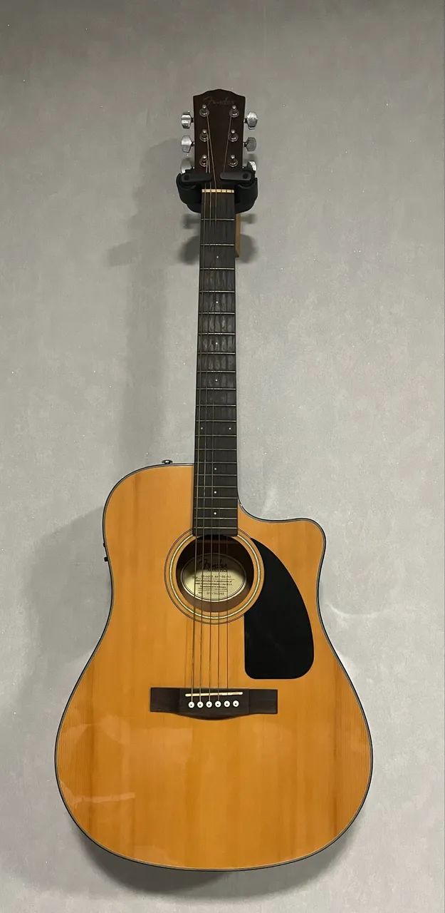 Violão Fender CD60CE