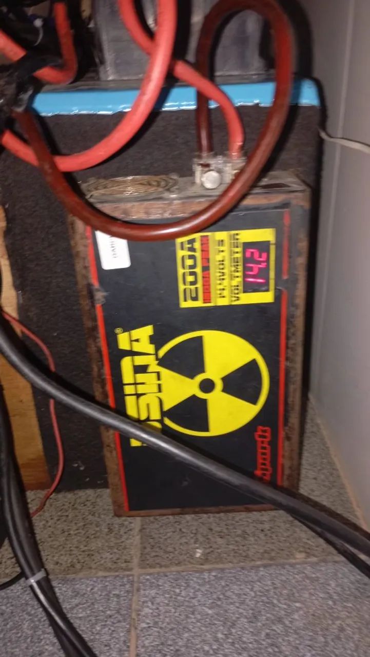 Fonte 200 amp usina 