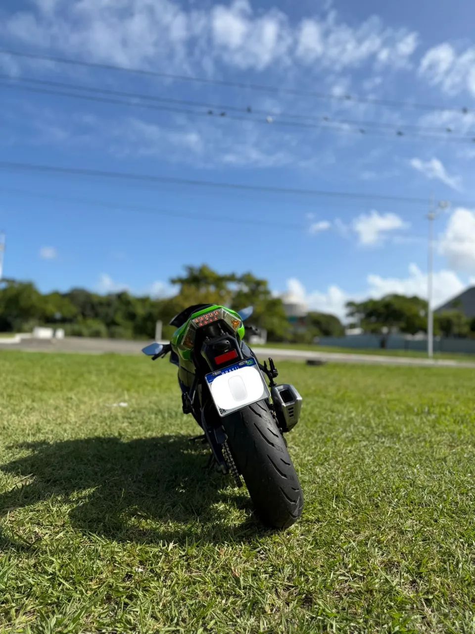 ワンコ Ninja Zx-10/ Zx-10r 1000cc 2012 - 1527695040 | OLX