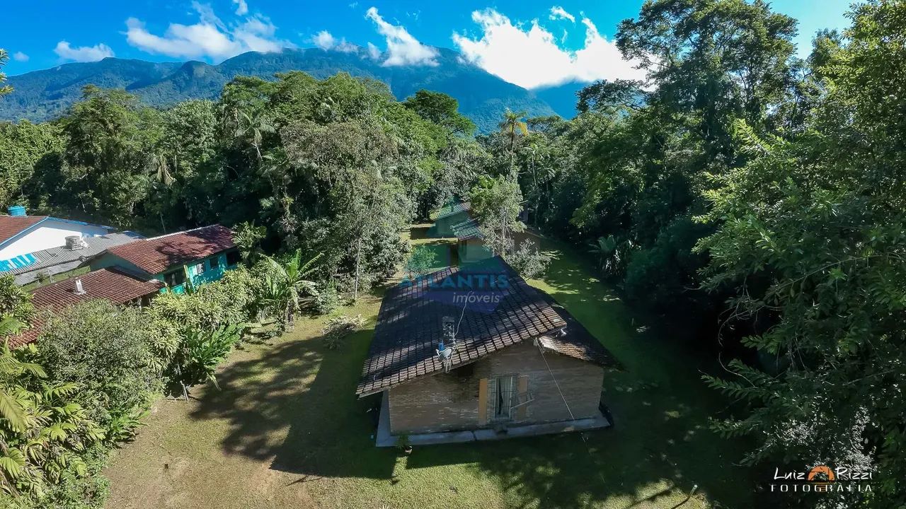 Chácara com 6 quartos, Corcovado, Ubatuba - R$ 950 mil, Cod: 2899