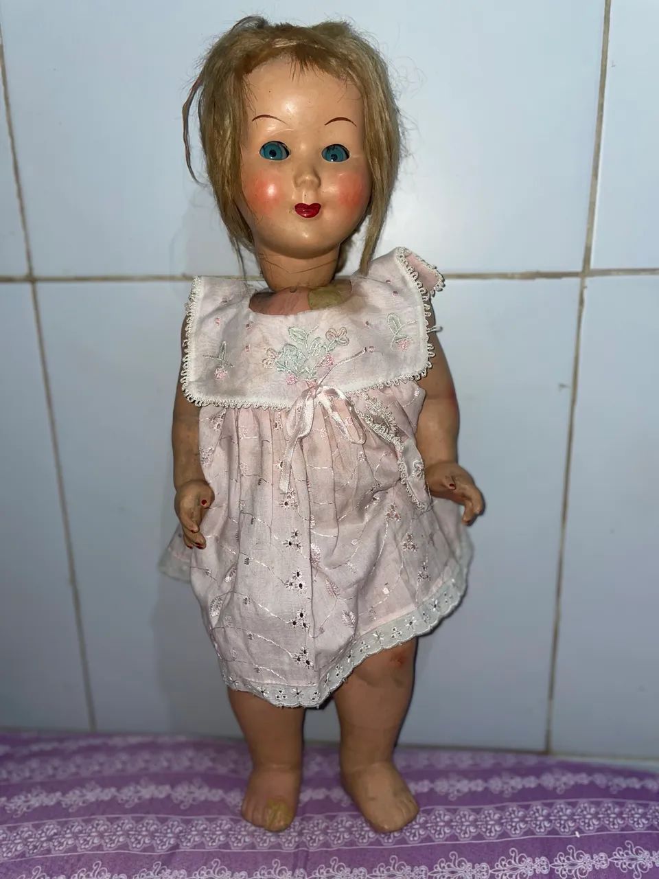 Boneca antiga leiam o anúncio  - Foto 3