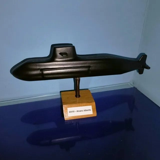 Miniatura Submarino - S10 Brasil