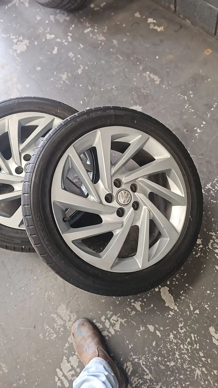 Rodas 17 polo tsi