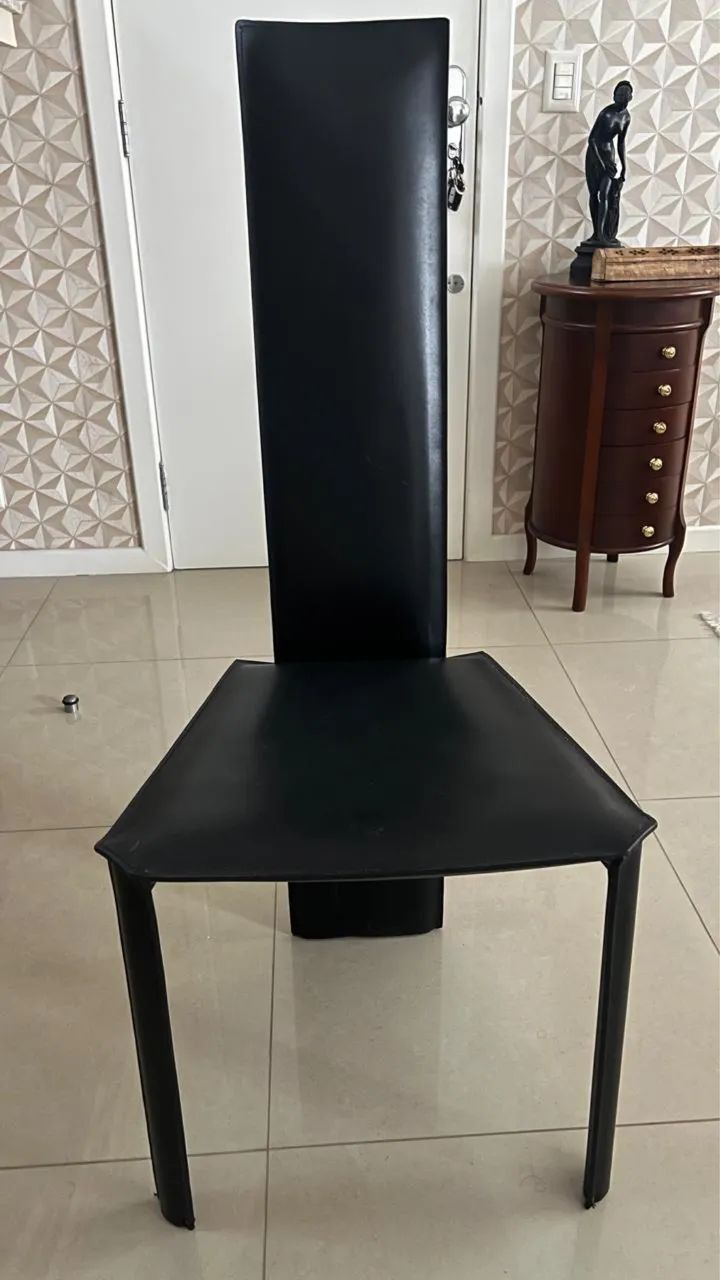 CADEIRA DESIGN ASSINADO COURO 