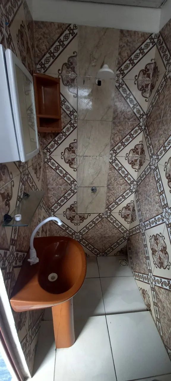 Aluguel de quartos na diaria com banheiro interno, cama de casal, central de ar , frigobar - Foto 5