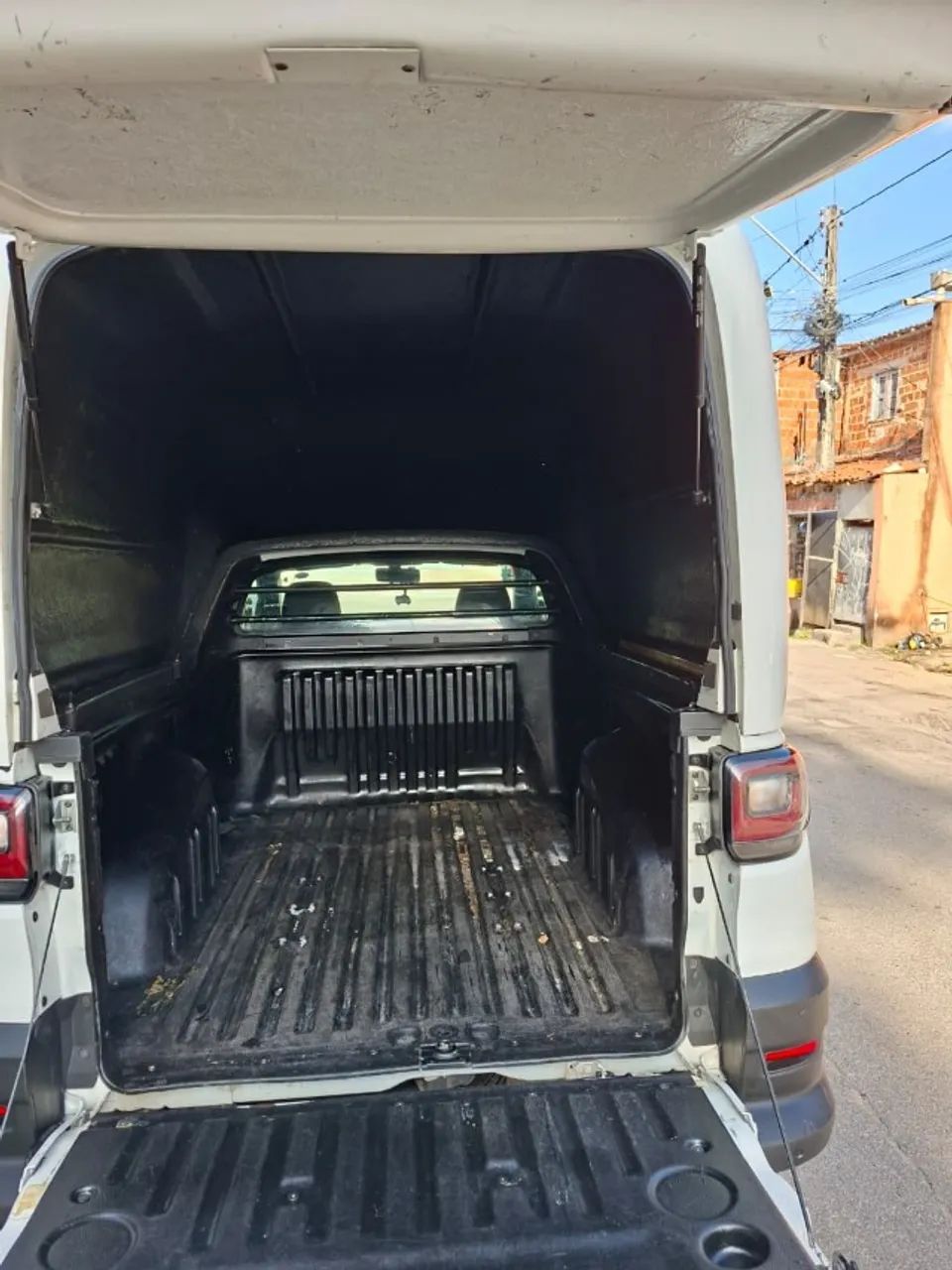 Fiat Strada Endurance 1.4 Flex 8V CS Plus 2022 - Foto 2