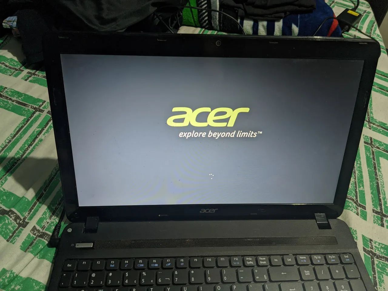 Notebook Acer Aspire E1-571 - Foto 2