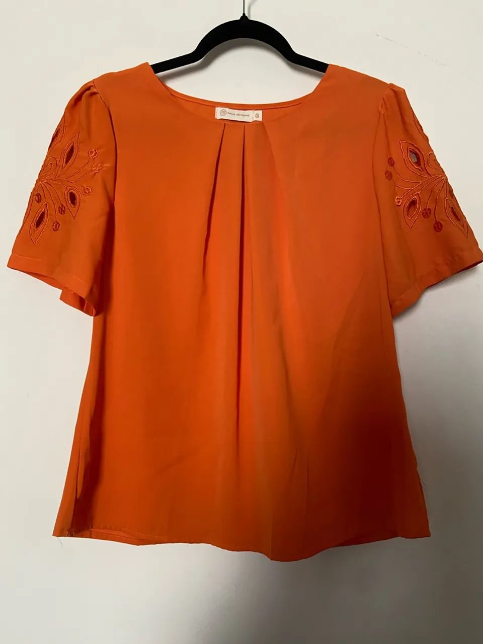 Roupas seminovas - Foto 5