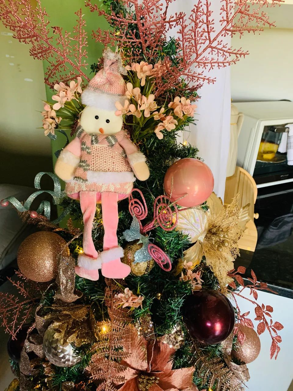 Árvore de Natal com pisca pisca e enfeites  - Foto 5