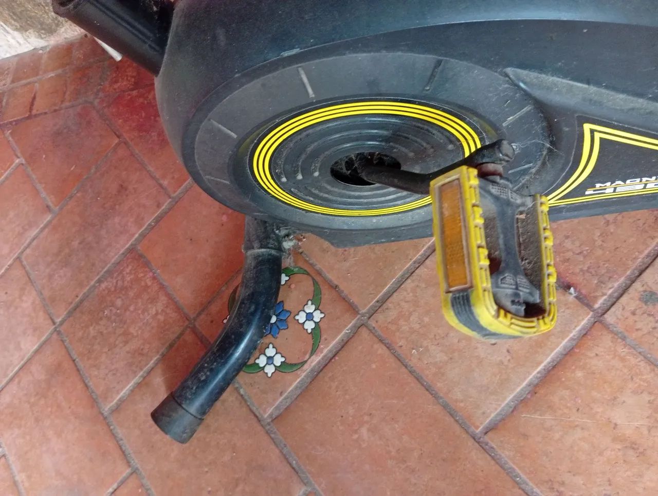 Bicicleta ergométrica  - Foto 4