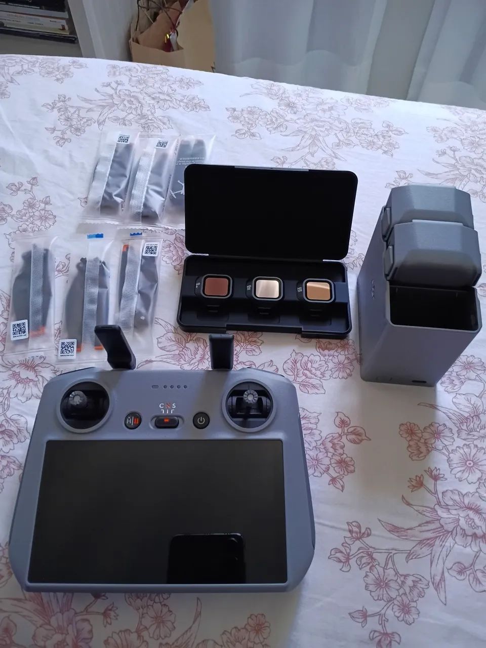 Kit Controle RC2 e acessórios sem Drone DJI mini 5 pro