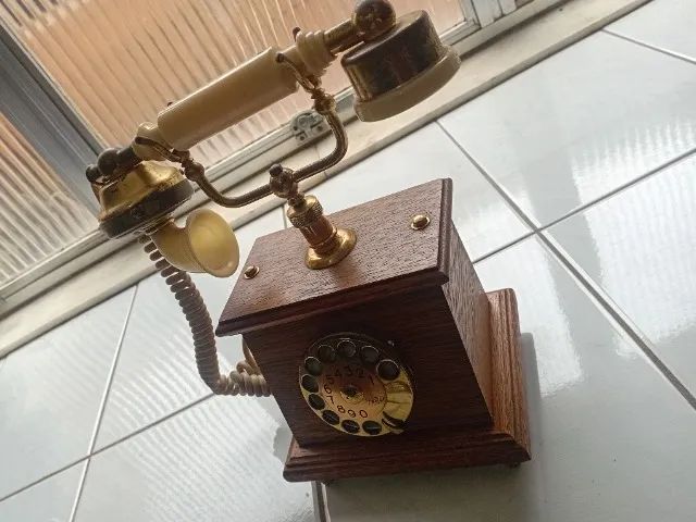 TELEFONE ANTIGO