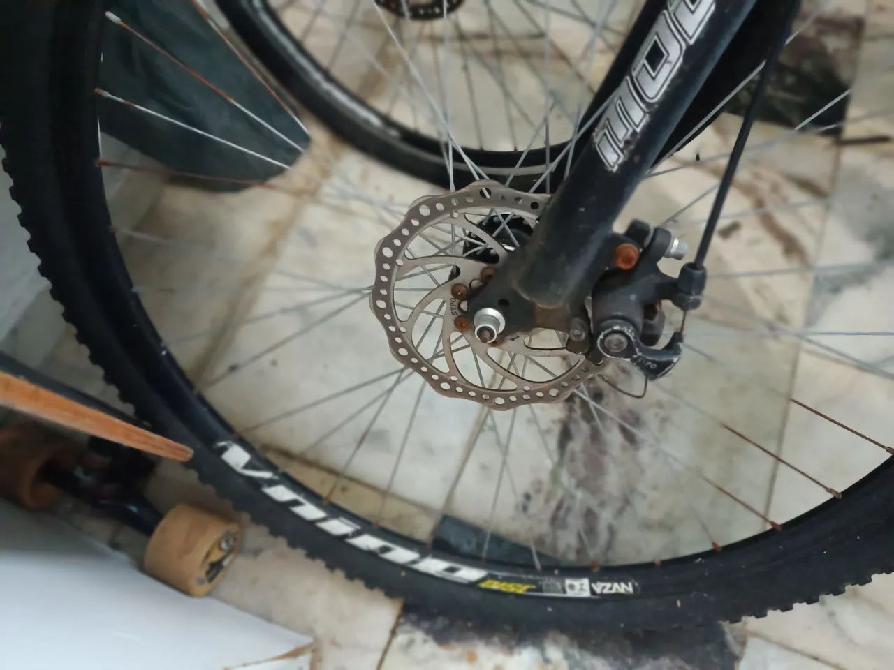 2 Bikes GTS  1000,00 - Foto 3