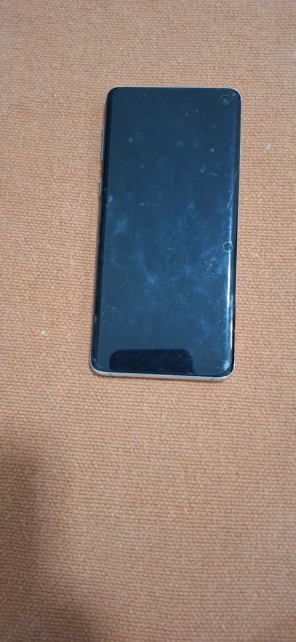 Celular Samsung S10 com defeito na tela