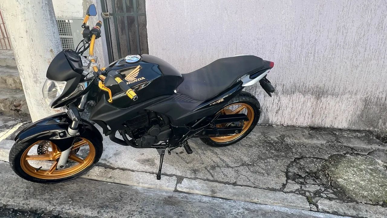 Vendo Cb 300r impecável - Foto 3