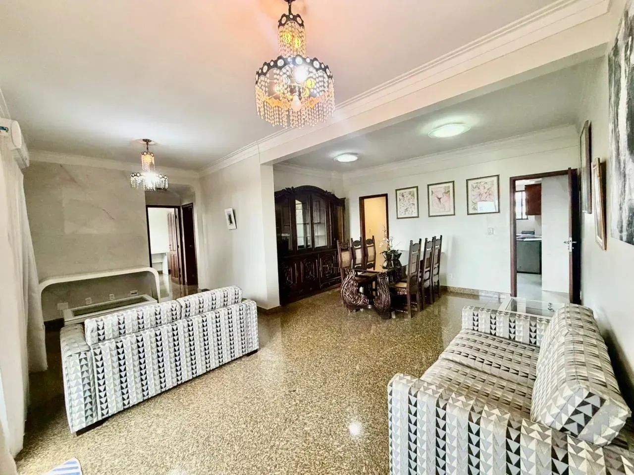 Ed. Blumenau - 3 Quartos (Sendo 1 suíte) - São Brás