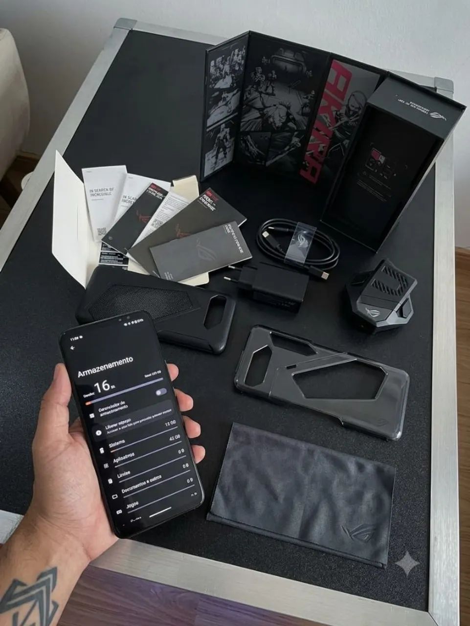 Asus Rog Phone 5s  - Foto 2