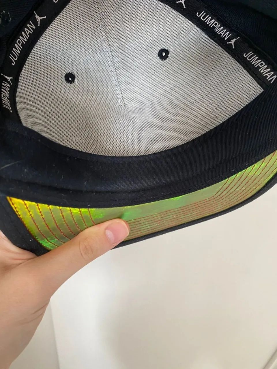 boné jordan preto holográfico único - Foto 3