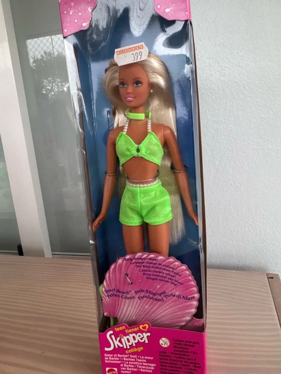 Barbie Skipper Pearl Beach (na caixa)