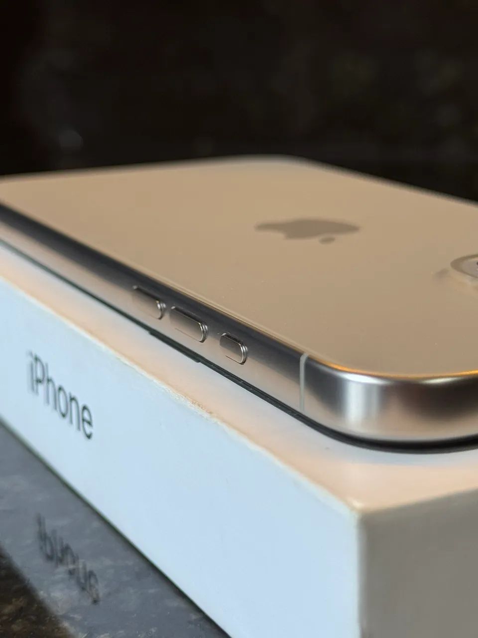 iPhone 16 pro max  - Foto 3