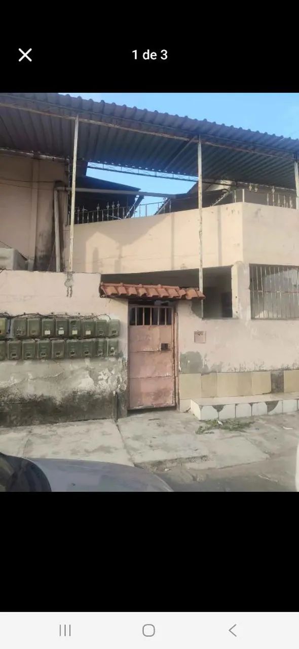 Vila com 16 casas