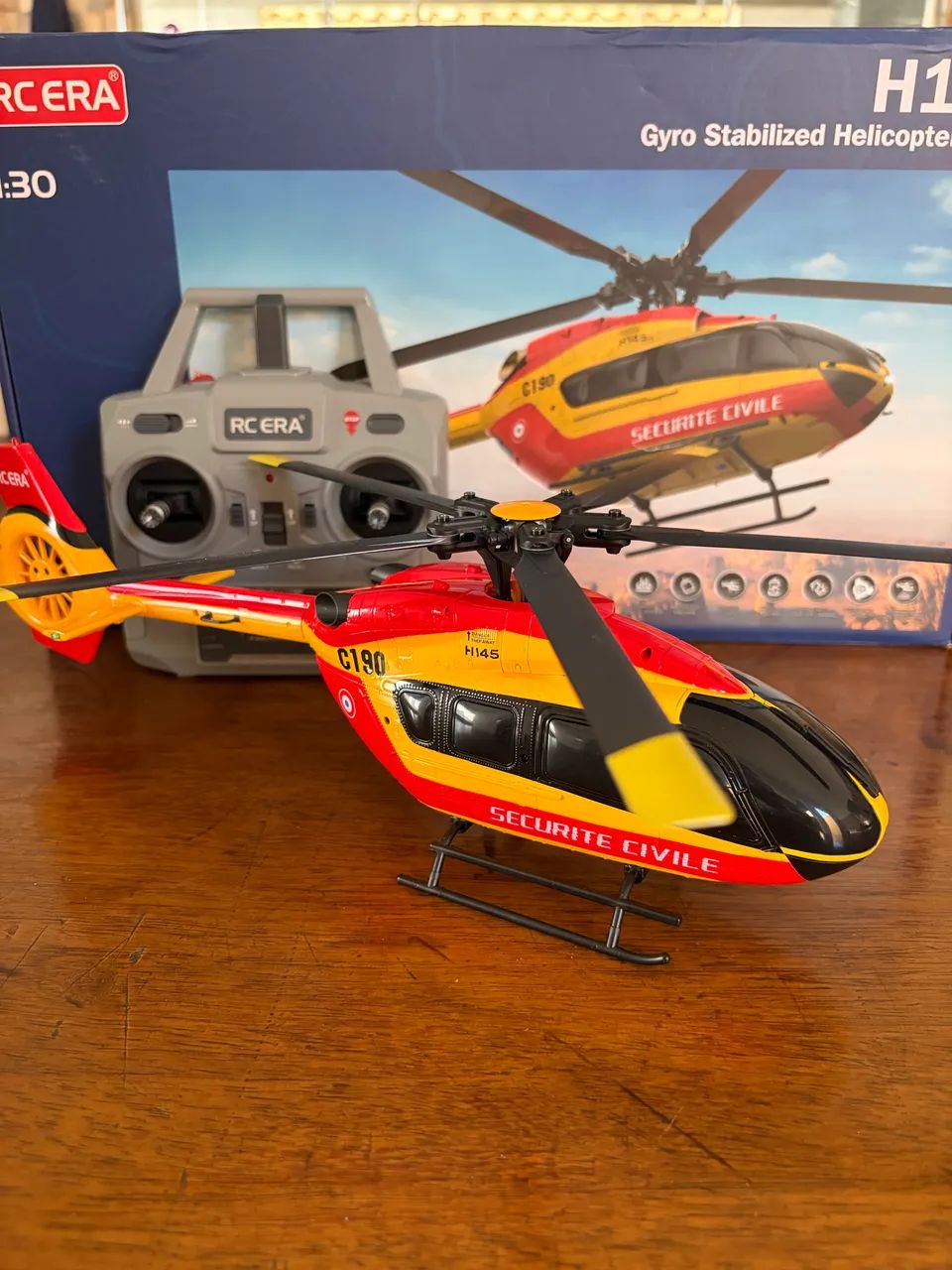 Helicóptero RC ERA C190 - Foto 4