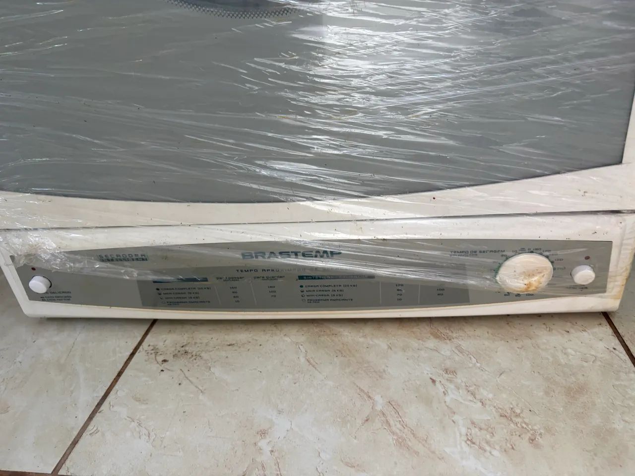 Máquina de secar roupa 