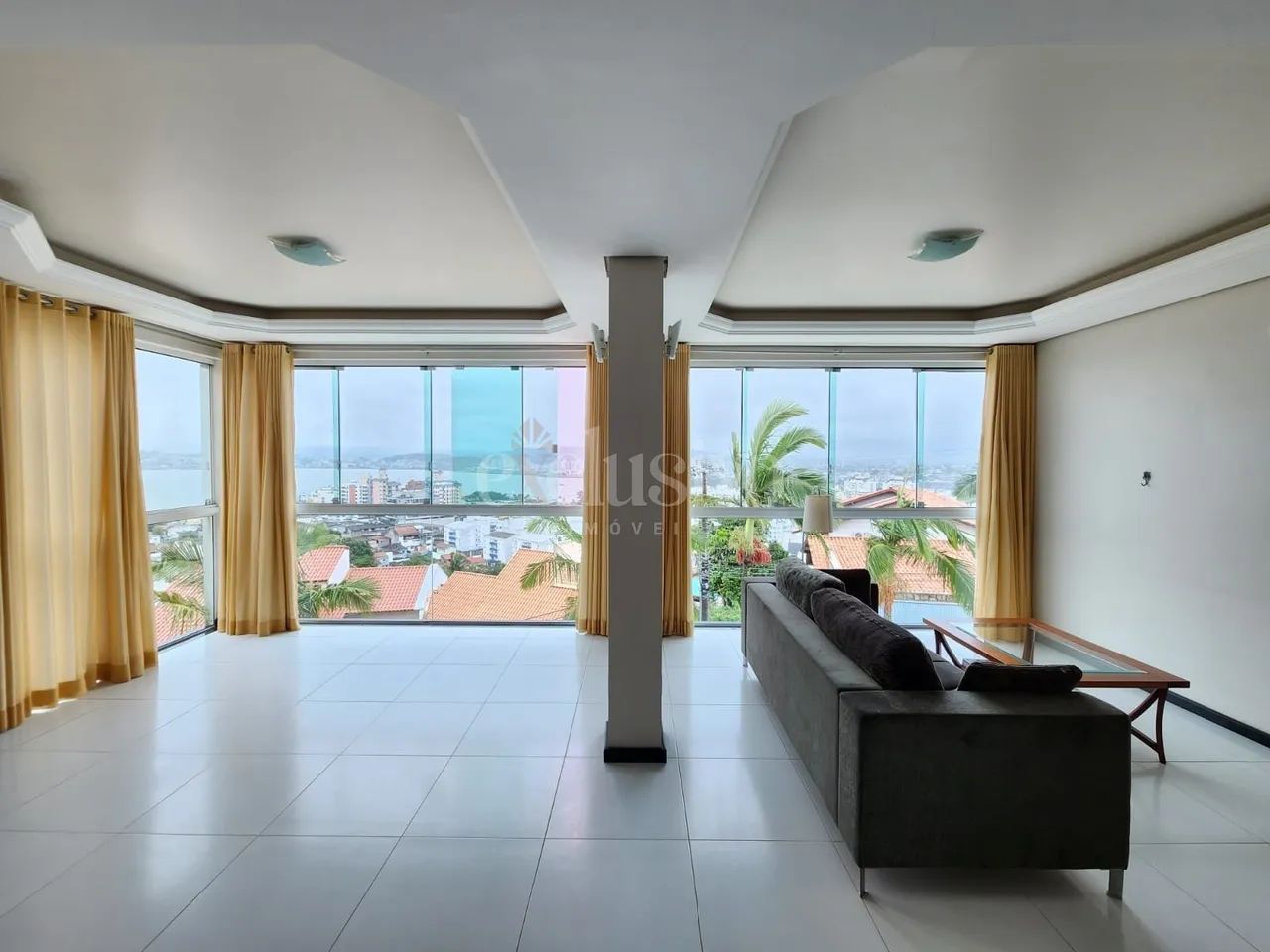 Casa para venda com vista para o mar no Itaguaçu. - Foto 5