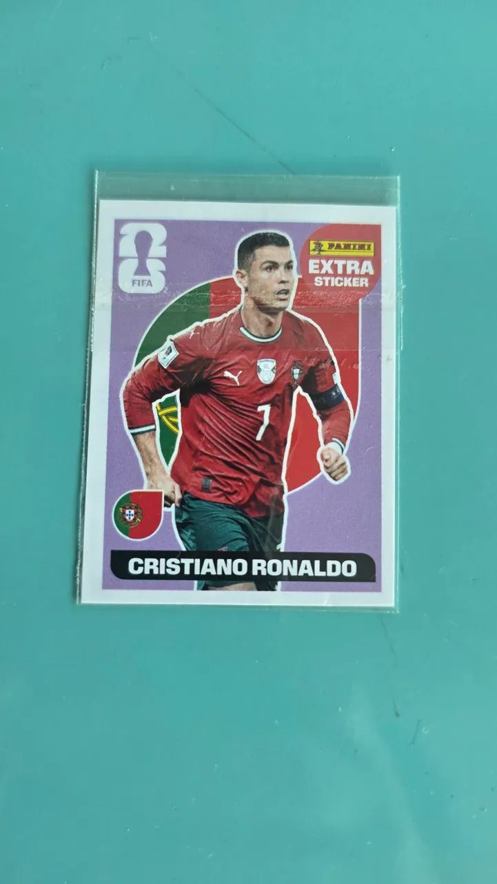 Figurinha Legend Cristiano Ronaldo roxa
