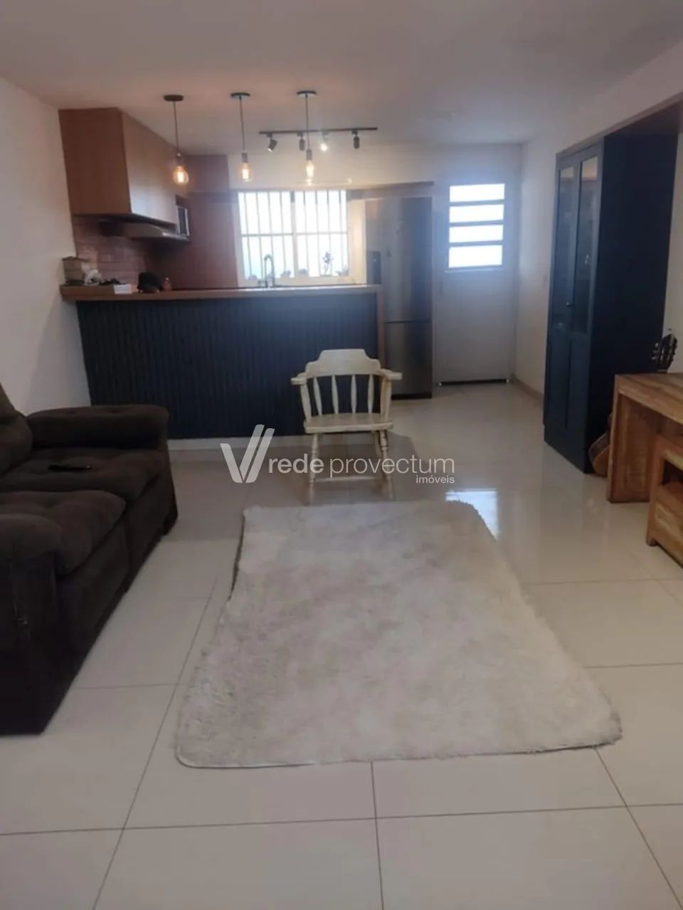 casa com 02 dormitórios no bairro Satélite Iris - Foto 4