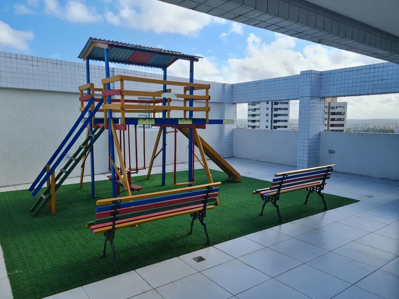 Vendo apartamento com 86m2, 3 quartos, suíte e 2 vagas no Prado - Recife - PE - Foto 2