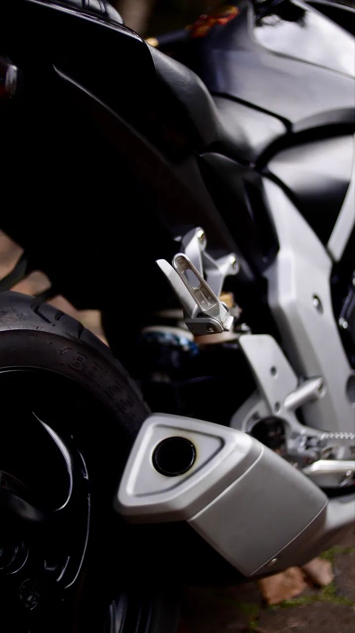 CB 1000r 2013 - Foto 2
