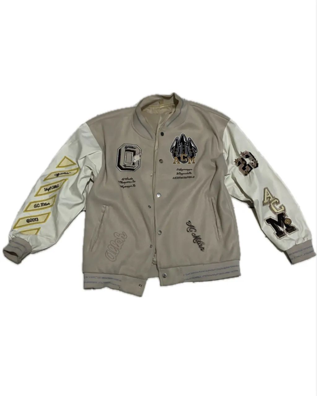 JAQUETA AC MILAN X OFF WHITE 2013 ? 