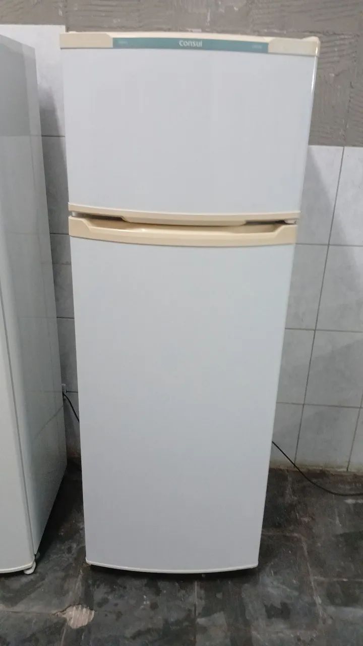 Geladeira cônsul 