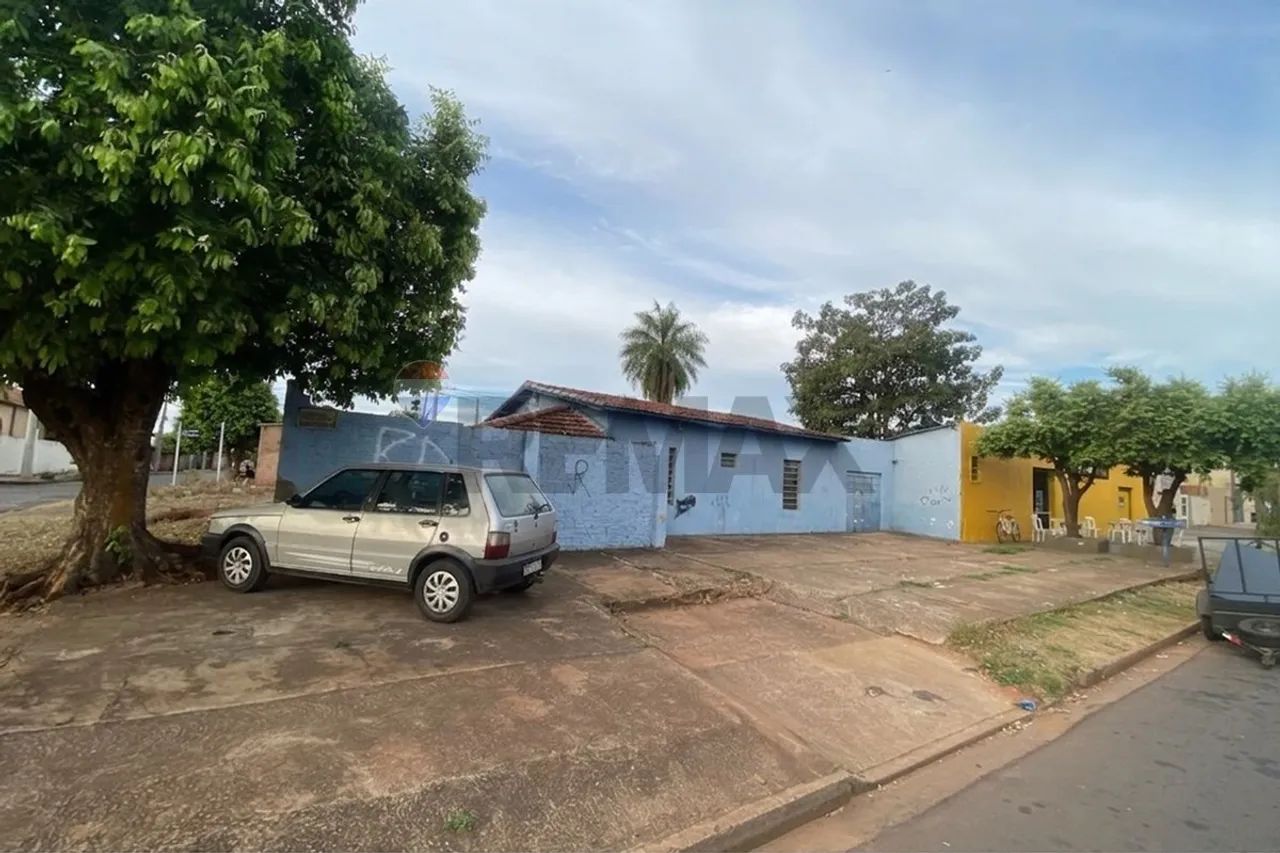 Área Comercial com 4 espaços para estabelecimento no Jardim Paranapunga à Venda - Foto 2
