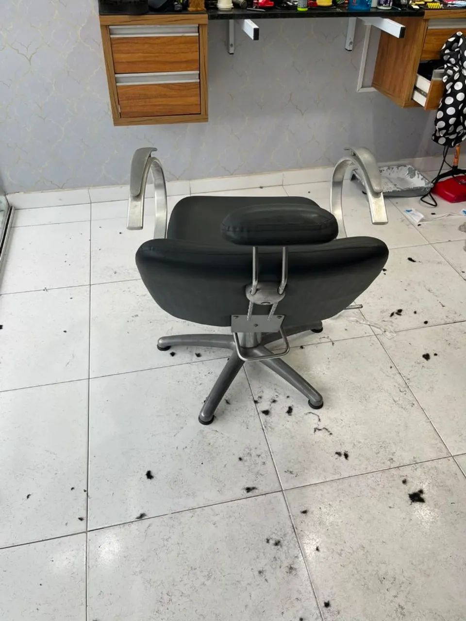 Cadeira barbearia Ferrante  - Foto 3